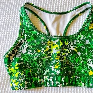 NEW♥️NIKE FLORAL CAMO RACERBACK SPORTS BRA M GREEN YELLOW WHITE PRINTED SPLATTER